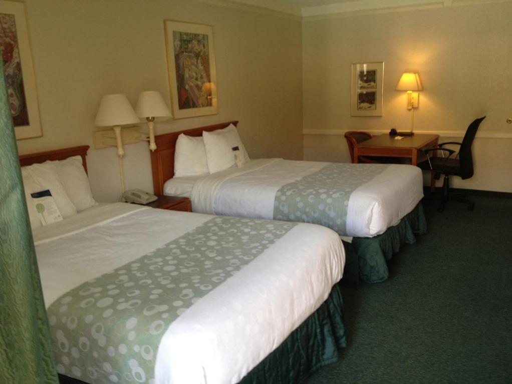 Baymont By Wyndham Tulsa Broken Arrow Motel Eksteriør billede